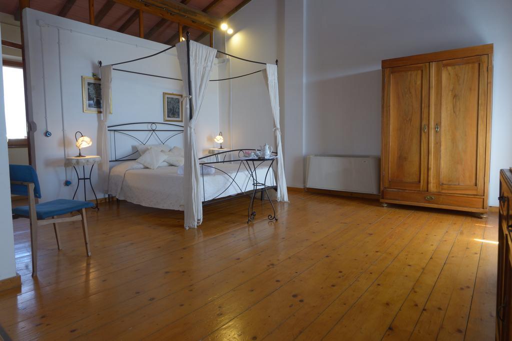 Agriturismo Borgo Del Papa Badia  Exterior photo