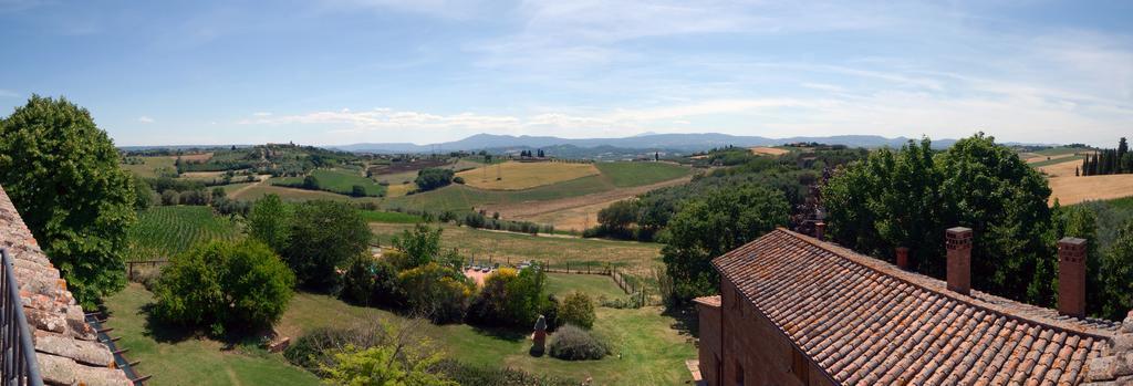 Agriturismo Borgo Del Papa Badia  Exterior photo