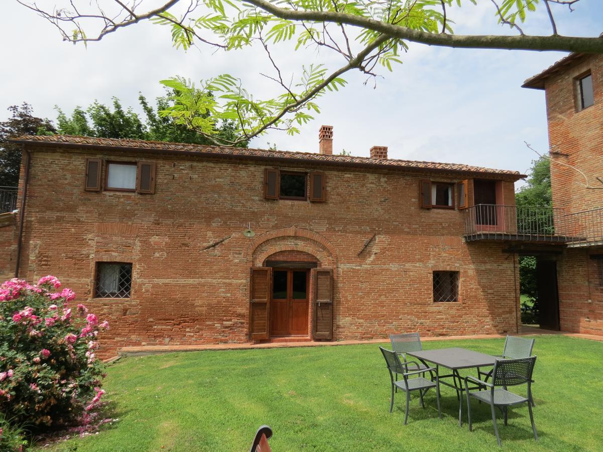Agriturismo Borgo Del Papa Badia  Exterior photo
